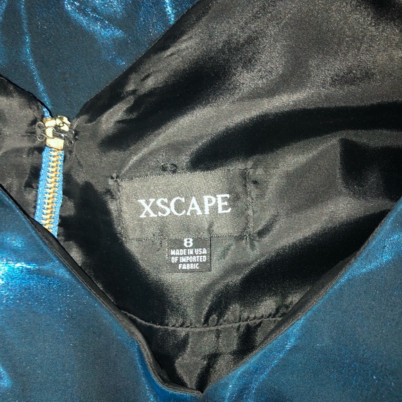 Semi-Formal / Formal dresses - Picture 5 of 9